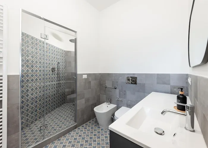 5' From Metro Lima, Design شقة *