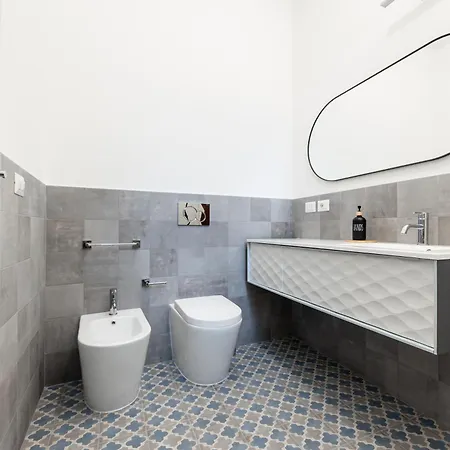 5' From Metro Lima, Design Milano